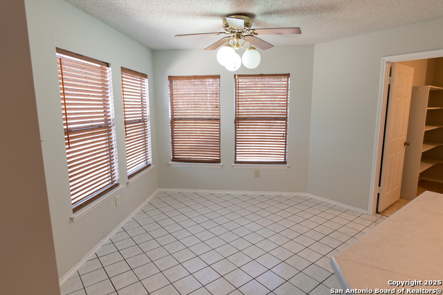 Image 10 of 36 For 15731 Lomita Springs