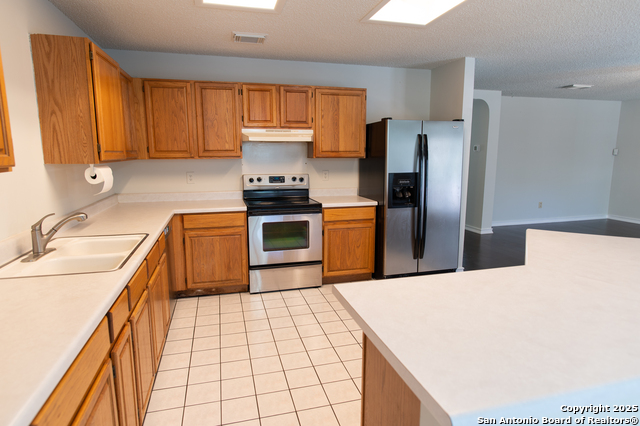 Image 12 of 36 For 15731 Lomita Springs