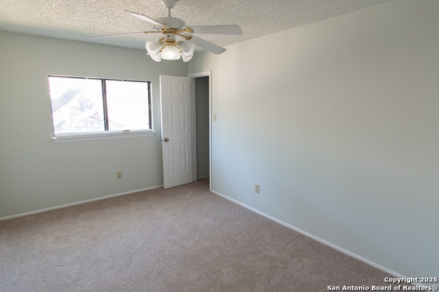 Image 20 of 36 For 15731 Lomita Springs