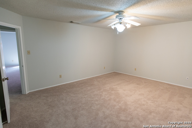 Image 26 of 36 For 15731 Lomita Springs