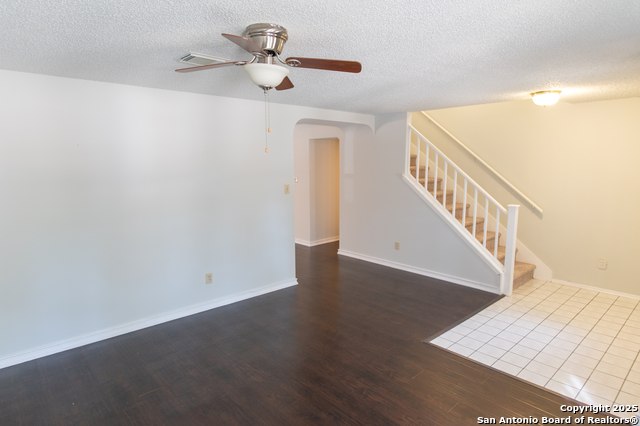 Image 5 of 36 For 15731 Lomita Springs