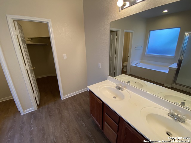 Image 8 of 13 For 24531 Drew Gap