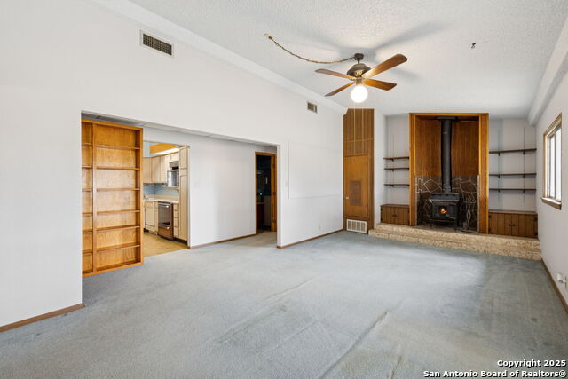 Listing photo id 20 for 8677 Kirkner Rd