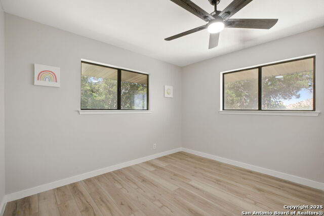 Image 15 of 32 For 15315 Seven L Trl