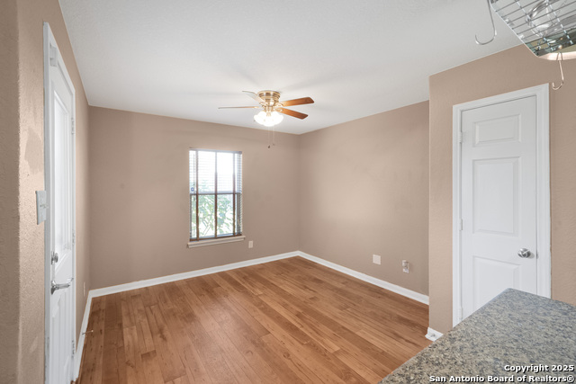 Image 7 of 22 For 3327 Foster Meadows