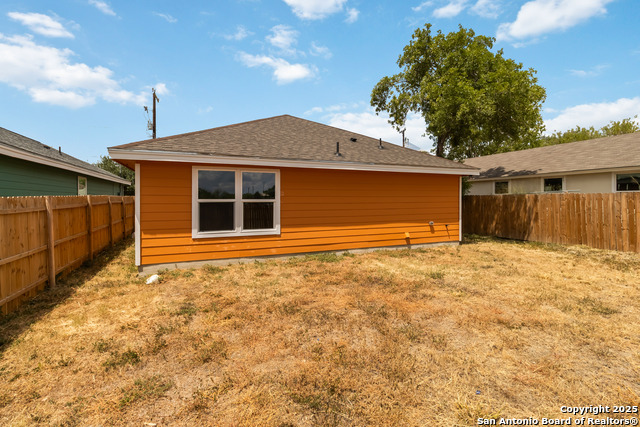 Image 26 of 28 For 10214 Renova