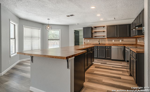 Image 6 of 17 For 2310 Ruby Oaks