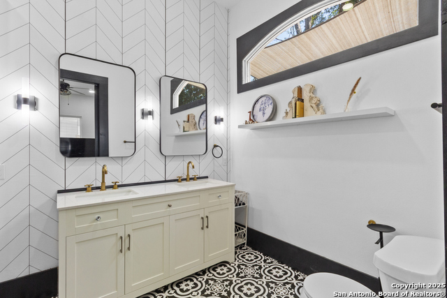 Listing photo id 13 for 318 Belmont  