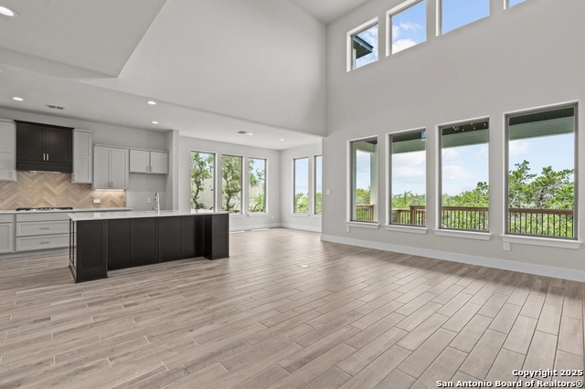 Image 4 of 27 For 225 Dulce Vista