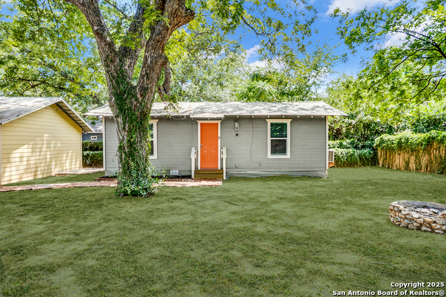 Image 5 of 30 For 1108 Center  