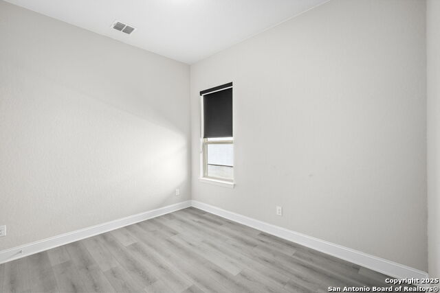 Listing photo id 26 for 139 Bedingfeld