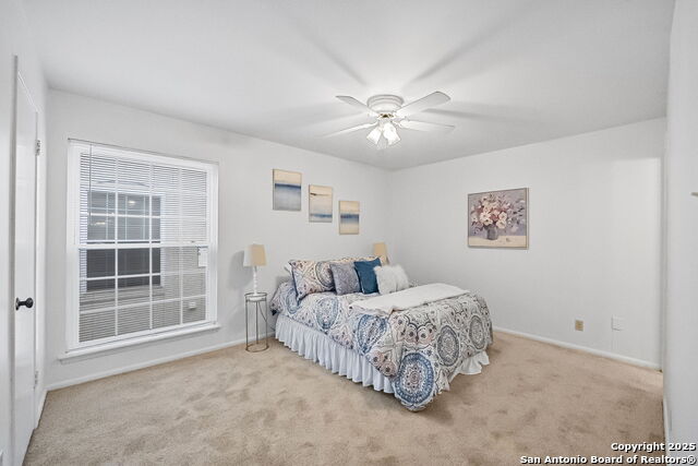 Image 21 of 32 For 8702 Village Dr  1005