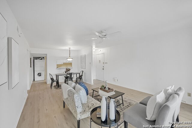 Image 9 of 32 For 8702 Village Dr  1005