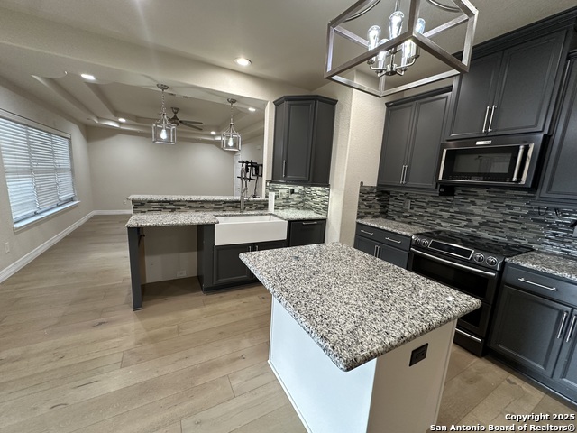 Image 12 of 35 For 10322 Alsfeld Ranch