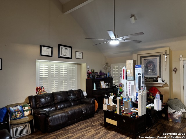 Image 2 of 10 For 6418 Prime Time