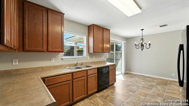 Image 10 of 30 For 2137 Dorman Dr.