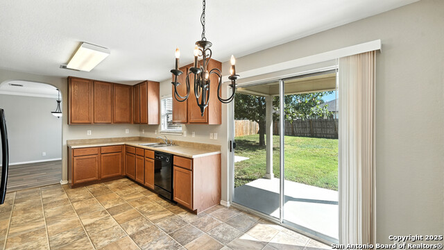 Image 14 of 30 For 2137 Dorman Dr.