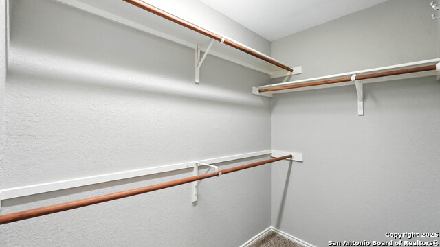 Image 22 of 30 For 2137 Dorman Dr.