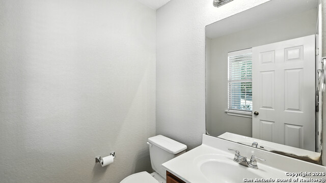 Image 4 of 30 For 2137 Dorman Dr.