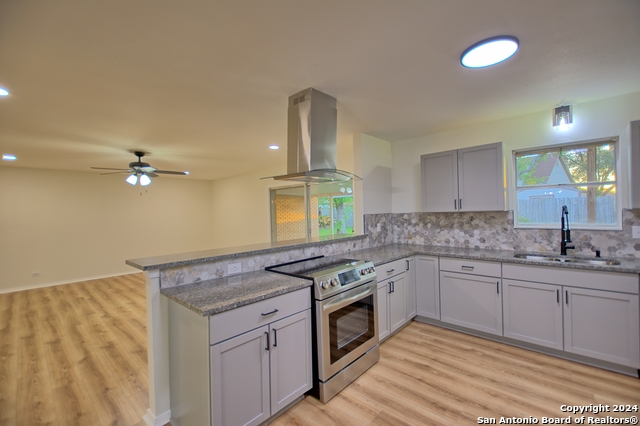 Image 9 of 26 For 3019 War Arrow