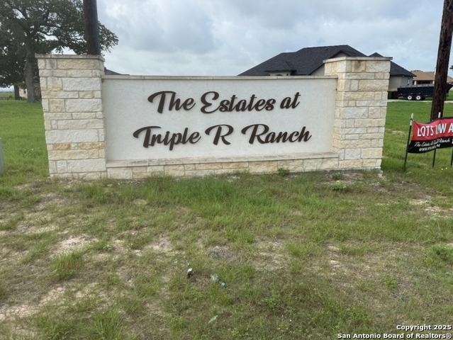 Image 3 of 35 For 104 Estates