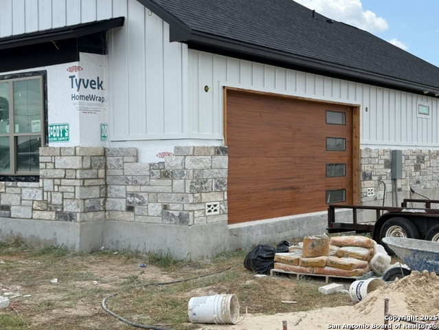 Image 6 of 35 For 104 Estates