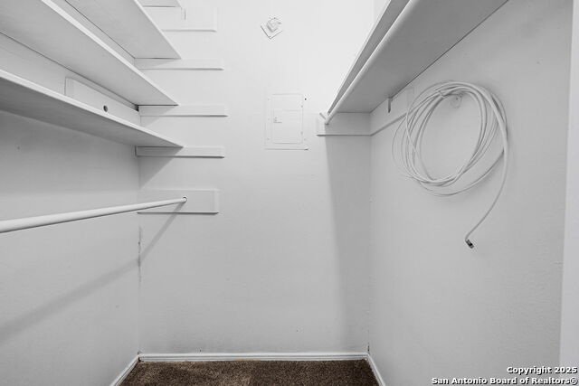 Image 21 of 50 For 7707 Broadway St 24