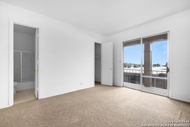 Image 31 of 50 For 7707 Broadway St 24