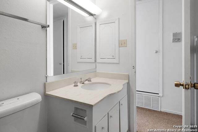 Image 36 of 50 For 7707 Broadway St 24