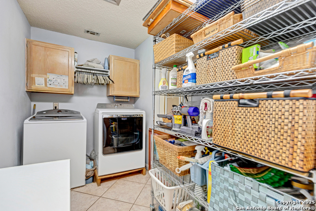 Listing photo id 13 for 15606 Bluff Springs