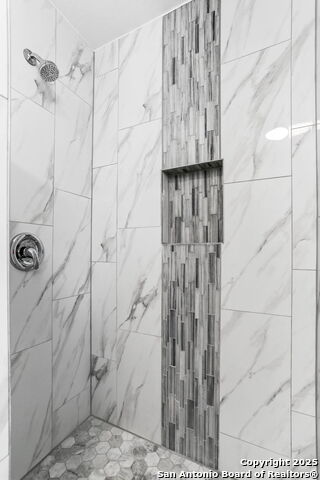 Listing photo id 21 for 1034 County Road 6710