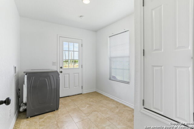 Listing photo id 22 for 1034 County Road 6710