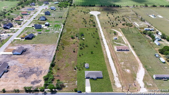 Listing photo id 28 for 1034 County Road 6710