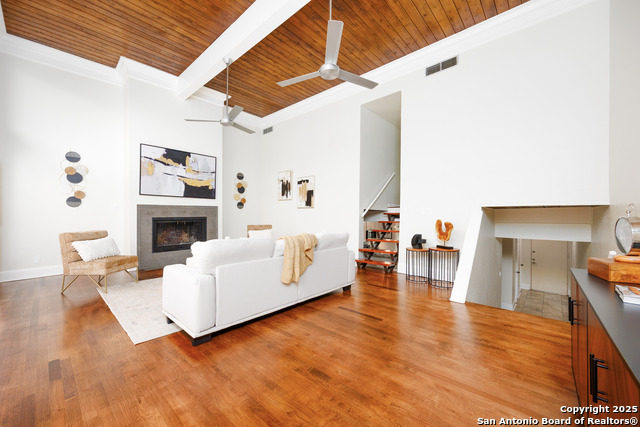 Image 11 of 27 For 3102 Eisenhauer  6a