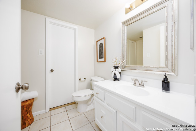 Image 18 of 27 For 3102 Eisenhauer  6a