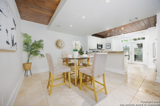 Image 3 of 27 For 3102 Eisenhauer  6a