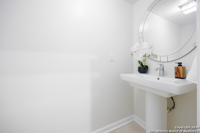 Image 9 of 27 For 3102 Eisenhauer  6a