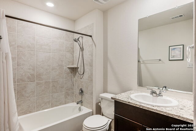 Listing photo id 18 for 377 Middle Green Loop