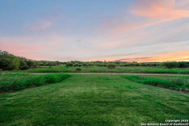 Listing photo id 22 for 377 Middle Green Loop