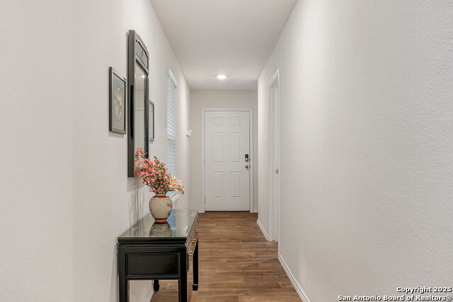 Listing photo id 3 for 377 Middle Green Loop