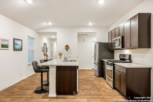 Listing photo id 7 for 377 Middle Green Loop