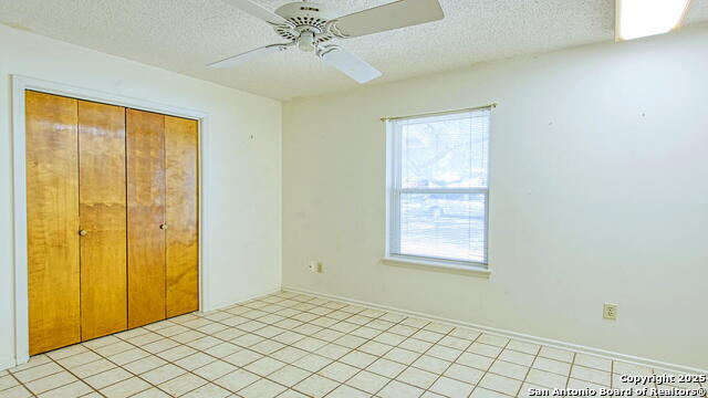 Listing photo id 16 for 806 F St  