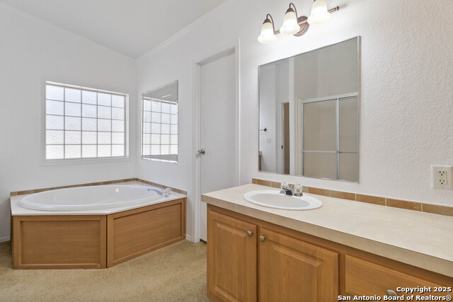 Listing photo id 11 for 303 County Road 425