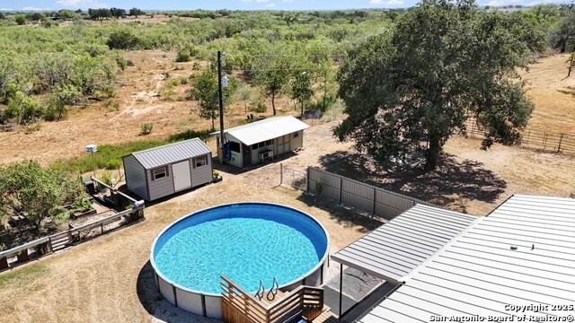 Listing photo id 43 for 303 County Road 425