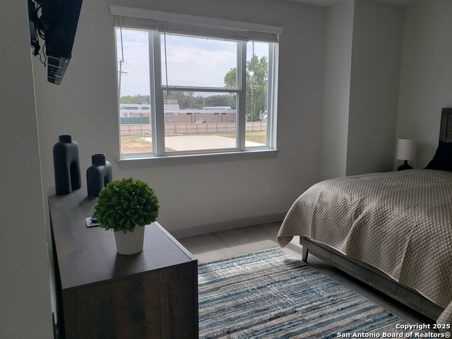 Listing photo id 13 for 112 Lavonne Villa 112