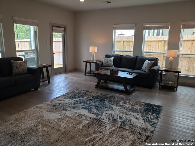 Listing photo id 1 for 112 Lavonne Villa 112