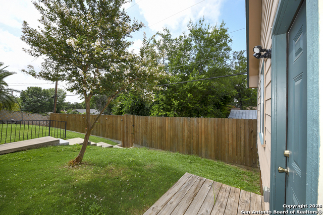 Image 40 of 46 For 222 Highview