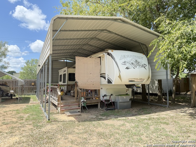 Image 16 of 50 For 460 Paloma  