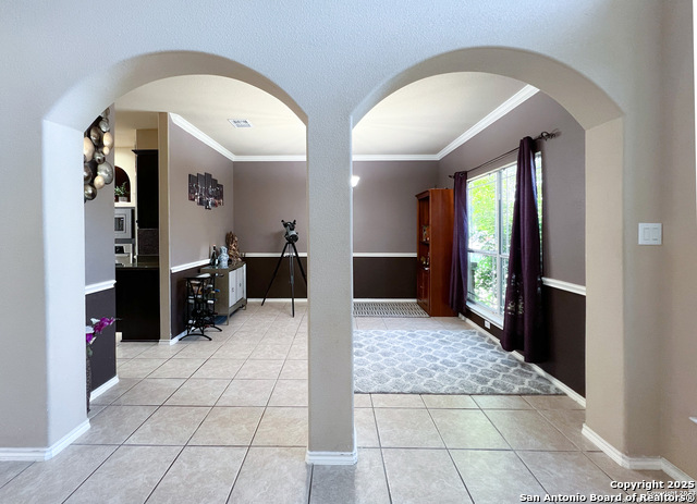 Image 26 of 42 For 10419 Avalon Ridge