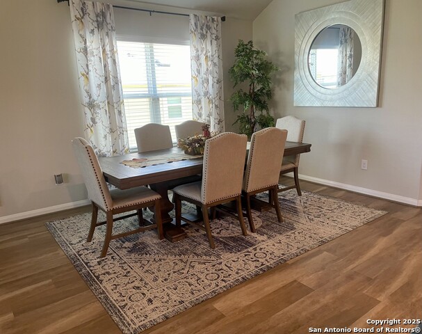 Image 4 of 10 For 6635 Beehive